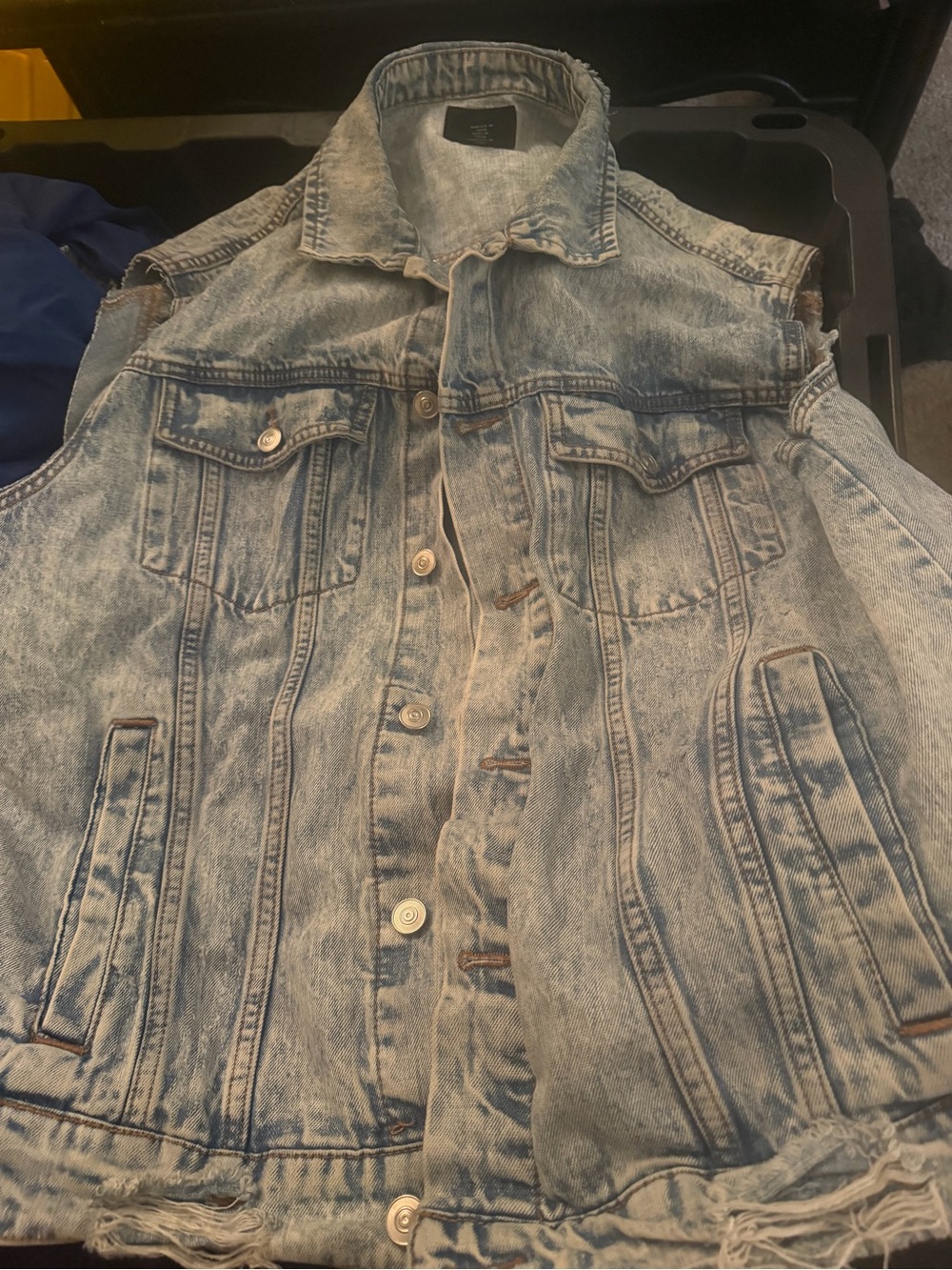 Unisex Light Blue Denim Vest - Classic Sleeveless Jean Jacket